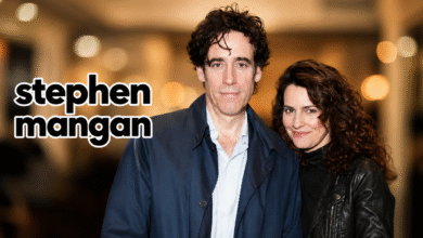 stephen mangan wife